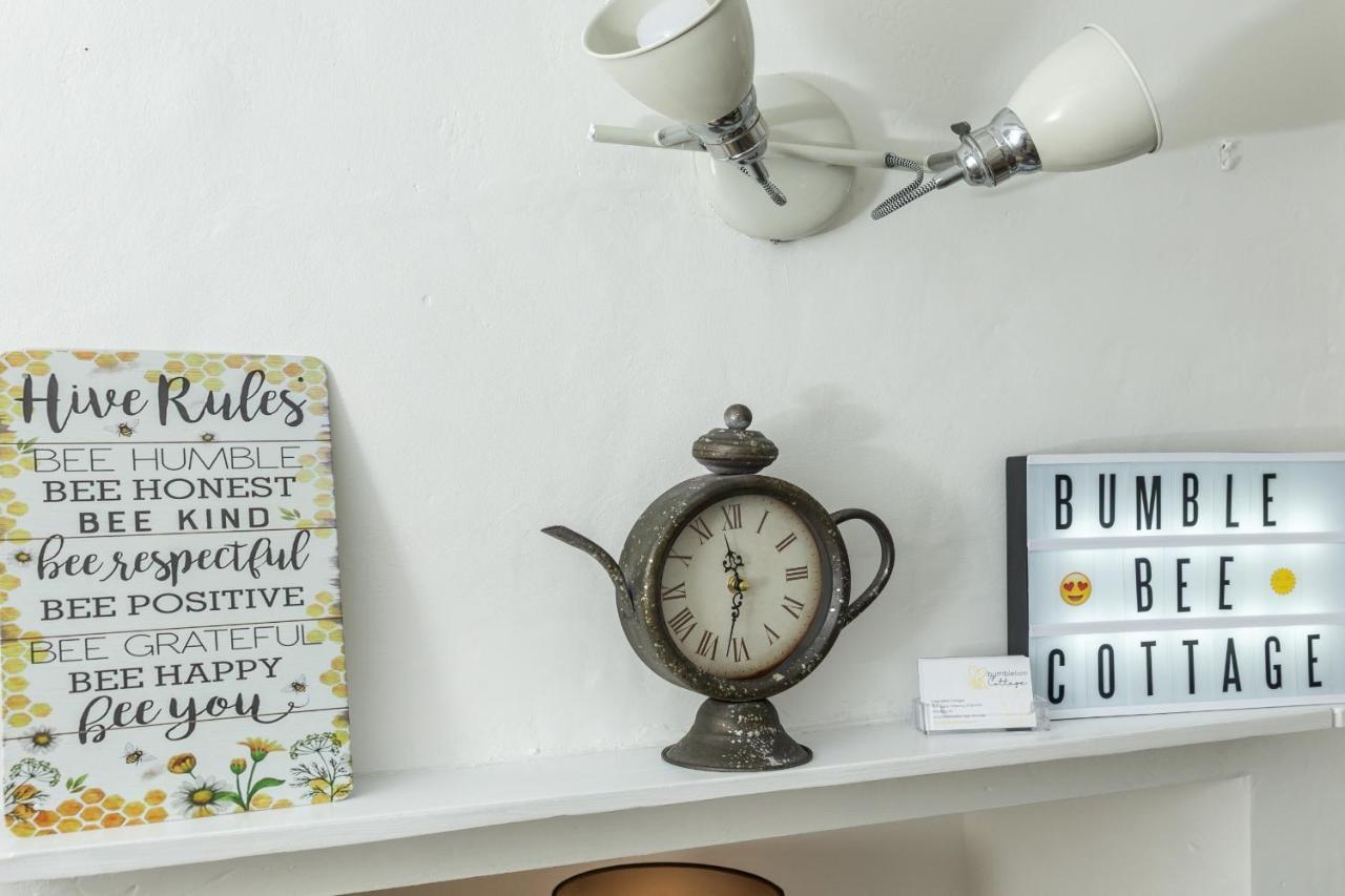 Finest Retreats - Bumblebee Cottage Pickering Buitenkant foto