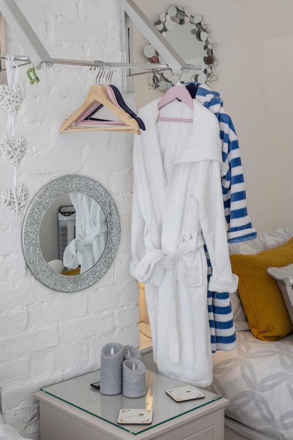 Finest Retreats - Bumblebee Cottage Pickering Buitenkant foto