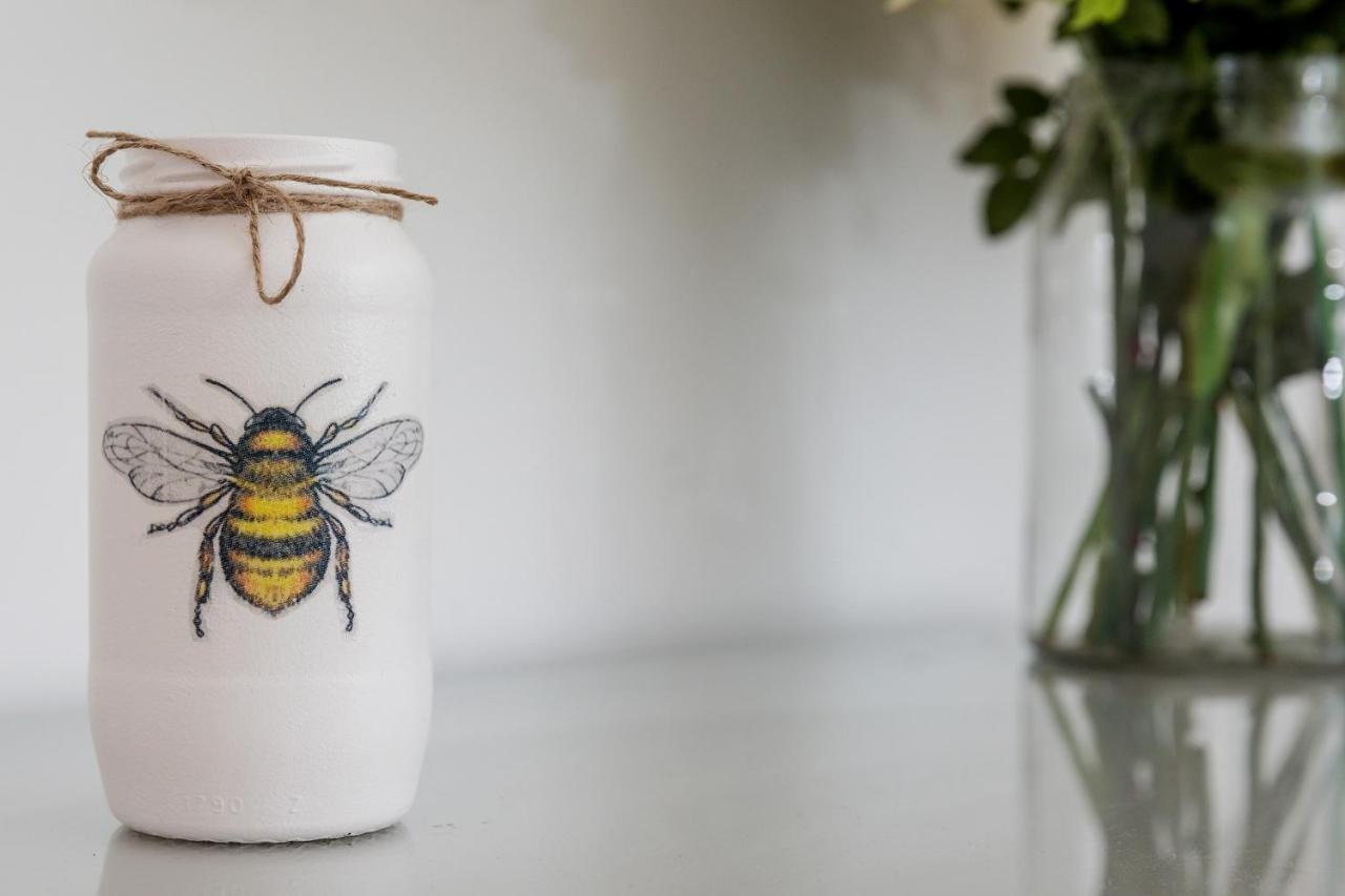Finest Retreats - Bumblebee Cottage Pickering Buitenkant foto